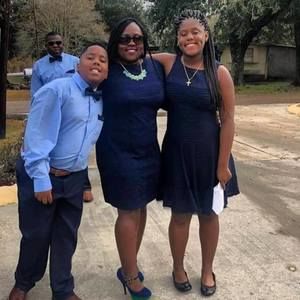 Meet your Posher, Cushena